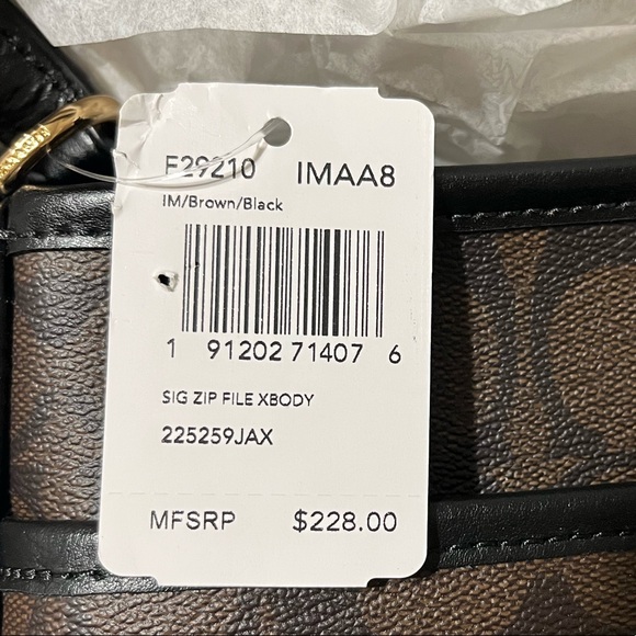 Authentic Coach handbag - Picture 5 of 5